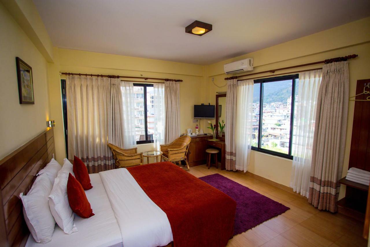 Hotel Tara Pókhara Exteriér fotografie